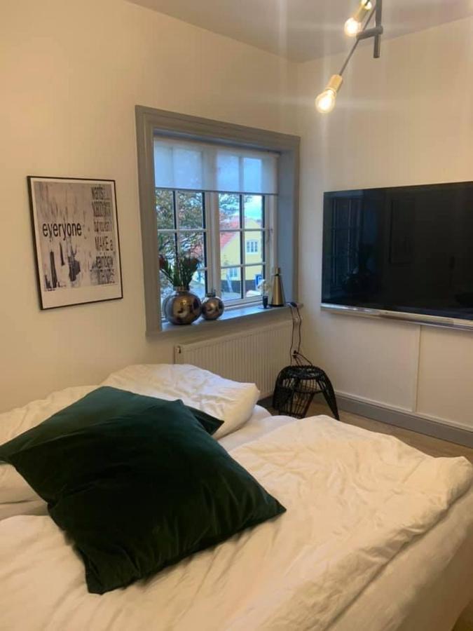 Ferie Lejlighed I Skagen -Huset Med Den Gronne Dor Exterior photo